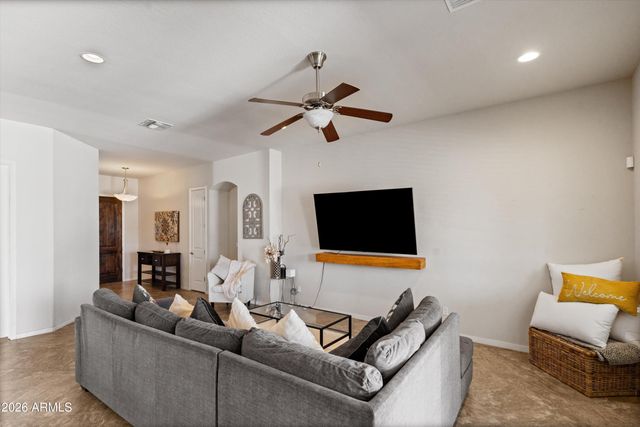 16446 W PIONEER Street, Goodyear, AZ 85338