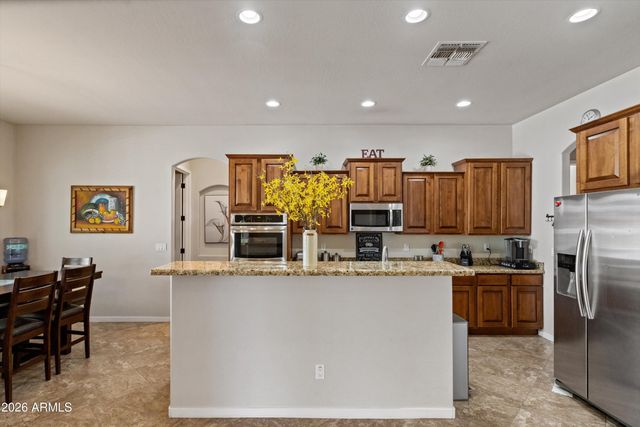 16446 W PIONEER Street, Goodyear, AZ 85338