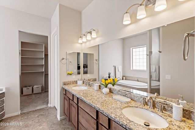 16446 W PIONEER Street, Goodyear, AZ 85338