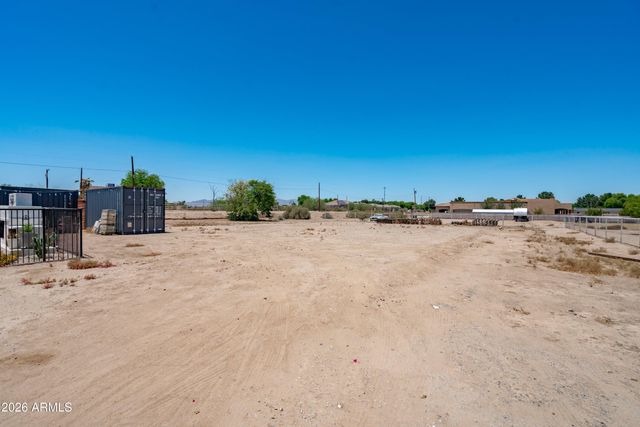 16446 W PIONEER Street, Goodyear, AZ 85338