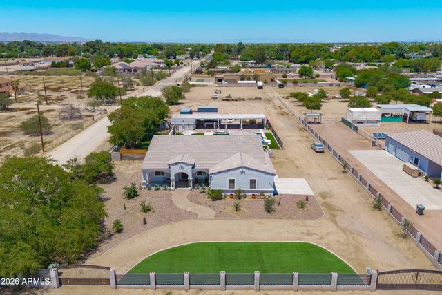 16446 W PIONEER Street, Goodyear, AZ 85338