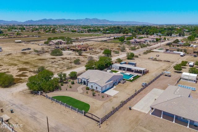 16446 W PIONEER Street, Goodyear, AZ 85338