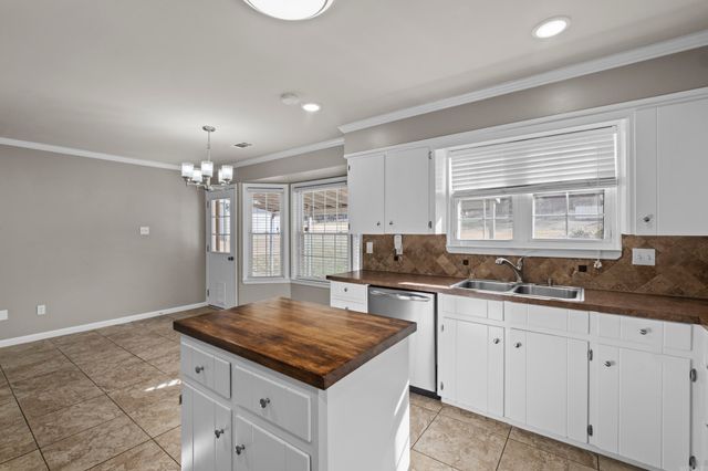 500 Oakdale Road, Sherwood, AR 72120