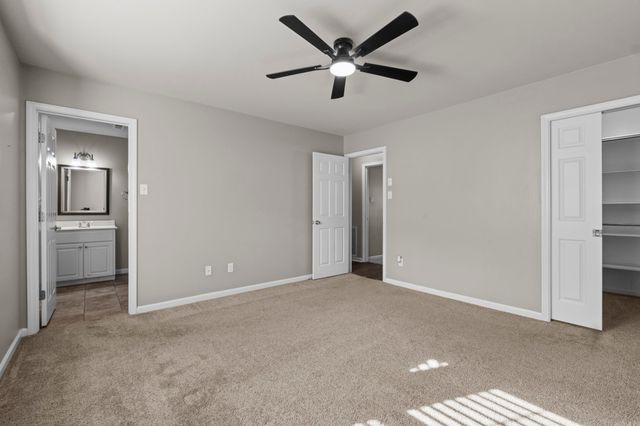 500 Oakdale Road, Sherwood, AR 72120