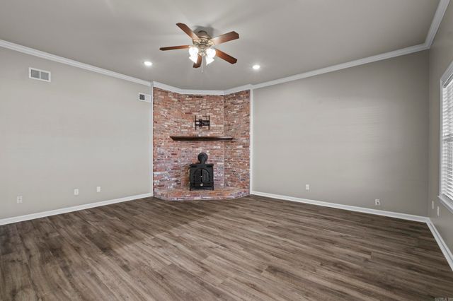 500 Oakdale Road, Sherwood, AR 72120