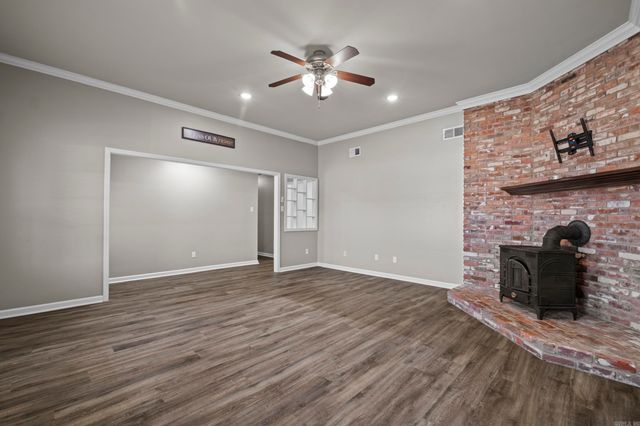 500 Oakdale Road, Sherwood, AR 72120