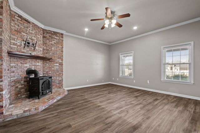 500 Oakdale Road, Sherwood, AR 72120