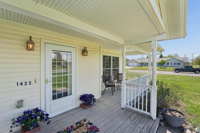 1422 New York Ave, Superior, WI 54880