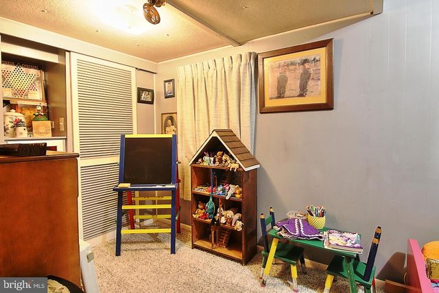 1406 N STATE ST, Pottstown, PA 19464