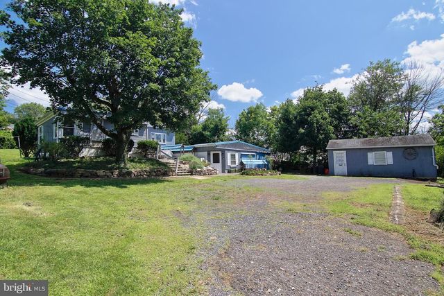 1406 N STATE ST, Pottstown, PA 19464