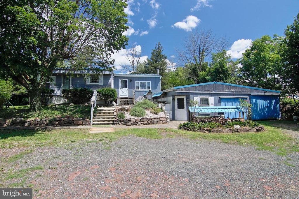 1406 N STATE ST, Pottstown, PA 19464