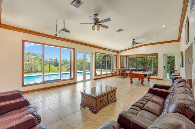 13166 71st Place N, West Palm Beach, FL 33412