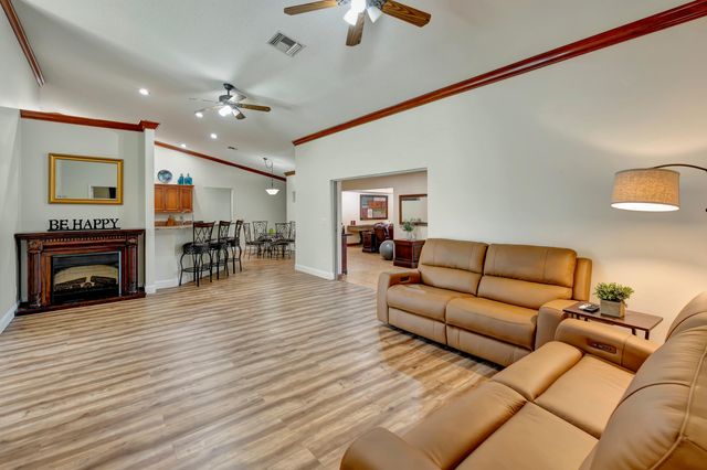 13166 71st Place N, West Palm Beach, FL 33412
