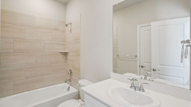 4018 Granbury Drive, Farmersville, TX 75442