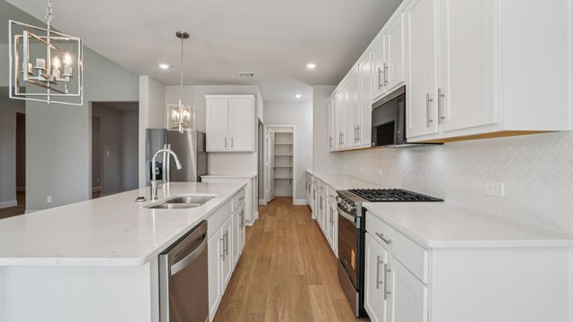 4018 Granbury Drive, Farmersville, TX 75442