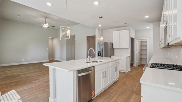 4018 Granbury Drive, Farmersville, TX 75442