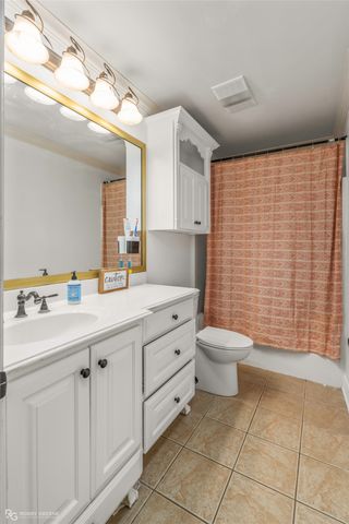 204 Clinton Drive, Stonewall, LA 71078