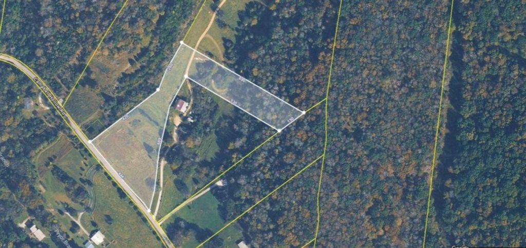 425 Campbell Hollow Rd, Bethpage, TN 37022