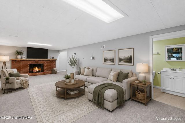 3123 Sunny Ln, Louisville, KY 40205