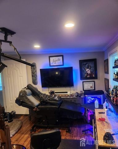297 Grove Street, Woodbridge Proper, NJ 07095