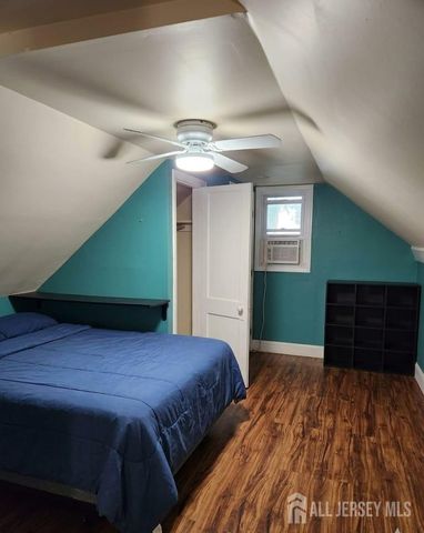 297 Grove Street, Woodbridge Proper, NJ 07095