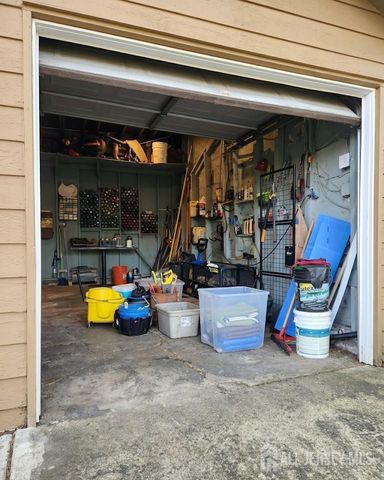 297 Grove Street, Woodbridge Proper, NJ 07095