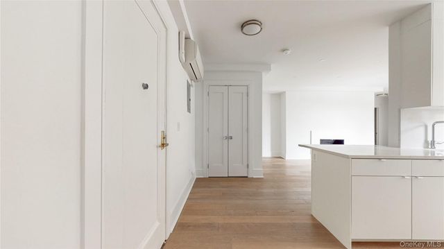 148-09 Northern Boulevard 5M, Flushing, NY 11354