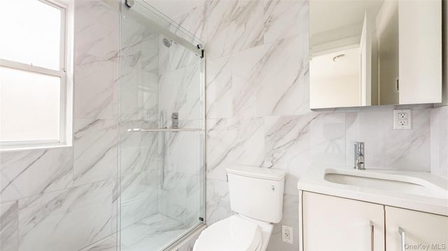 148-09 Northern Boulevard 5M, Flushing, NY 11354