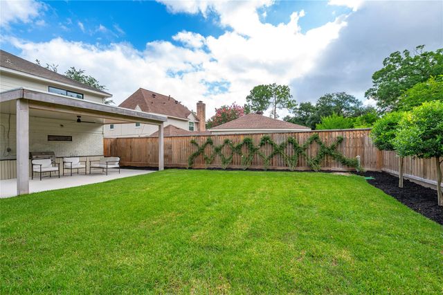 12035 Riverview Drive, Houston, TX 77077