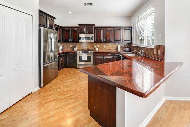 1119 Avondale Court, West Palm Beach, FL 33409