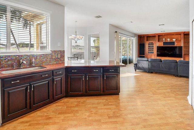 1119 Avondale Court, West Palm Beach, FL 33409