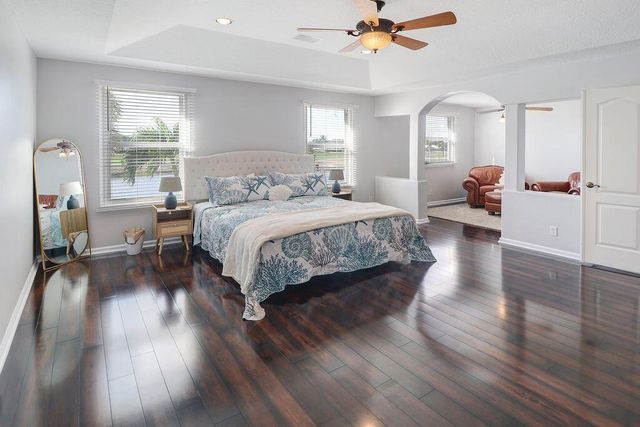 1119 Avondale Court, West Palm Beach, FL 33409