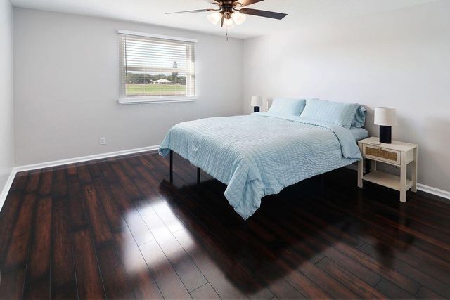 1119 Avondale Court, West Palm Beach, FL 33409