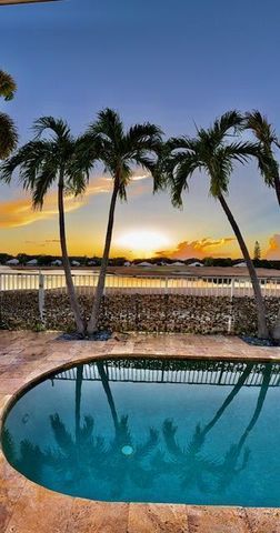 1119 Avondale Court, West Palm Beach, FL 33409