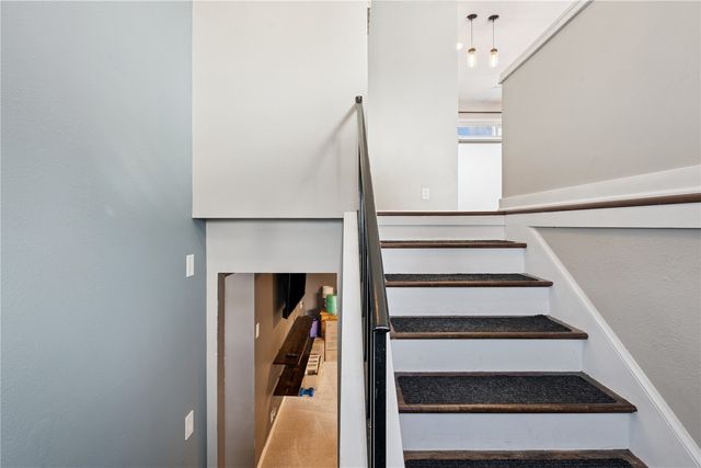 4602 Twin Pine Drive NW, Cedar Rapids, IA 52405