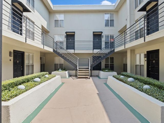 4211 Holland Avenue, Dallas, TX 75219