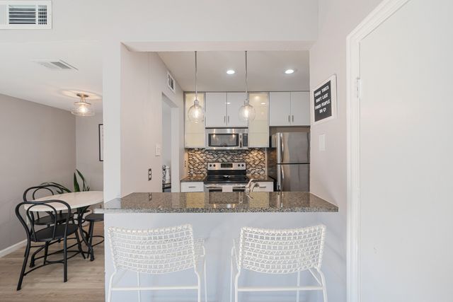 4211 Holland Avenue, Dallas, TX 75219