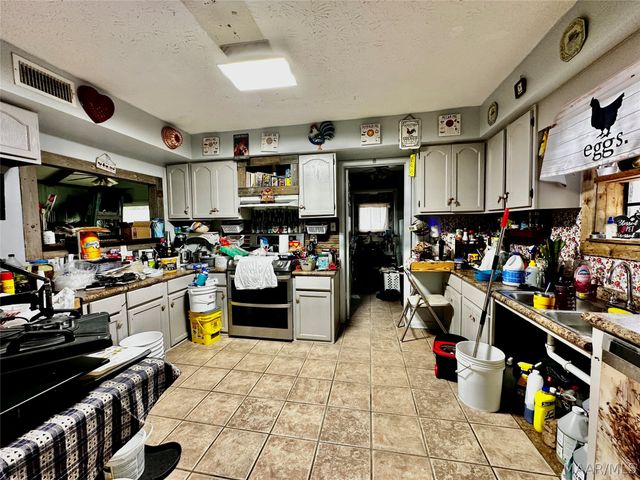 109 Shawnee Drive, Wetumpka, AL 36092