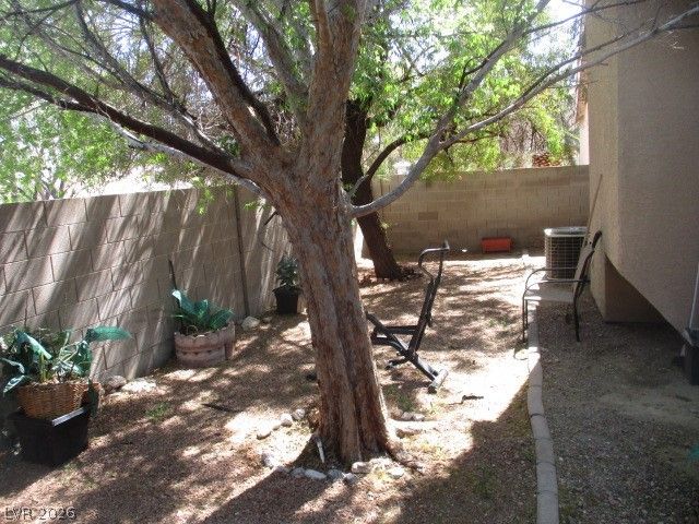 2704 Windy Hills Avenue, North Las Vegas, NV 89031