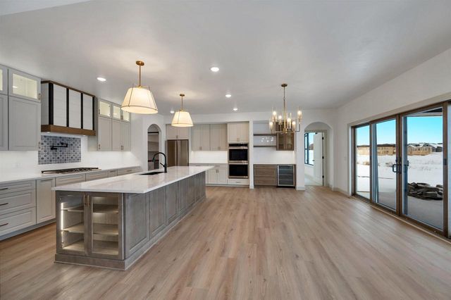 110 BECKERAE COURT, Wrightstown, WI 54180