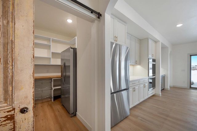 110 BECKERAE COURT, Wrightstown, WI 54180