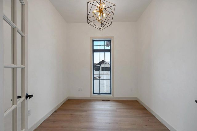 110 BECKERAE COURT, Wrightstown, WI 54180