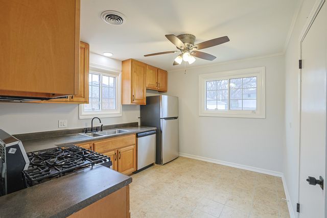 2524 Locust Road, Homewood, IL 60430