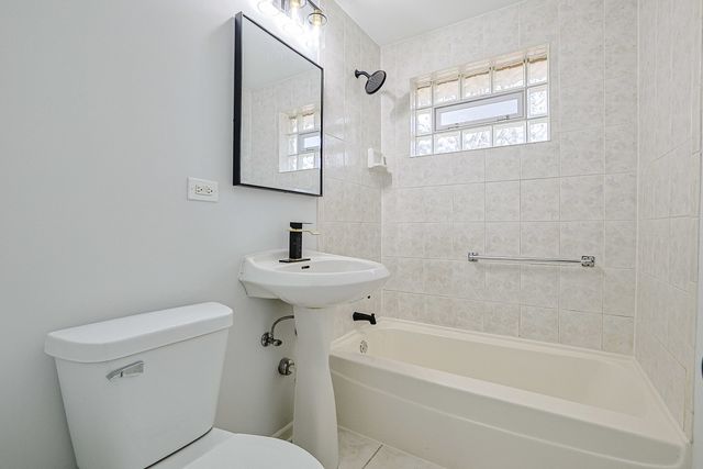 2524 Locust Road, Homewood, IL 60430