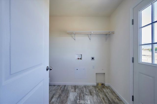 12594 Atsina Road, Phelan, CA 92371