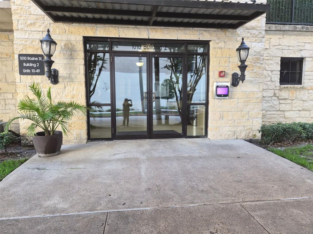 1010 Rosine Street 23, Houston, TX 77019