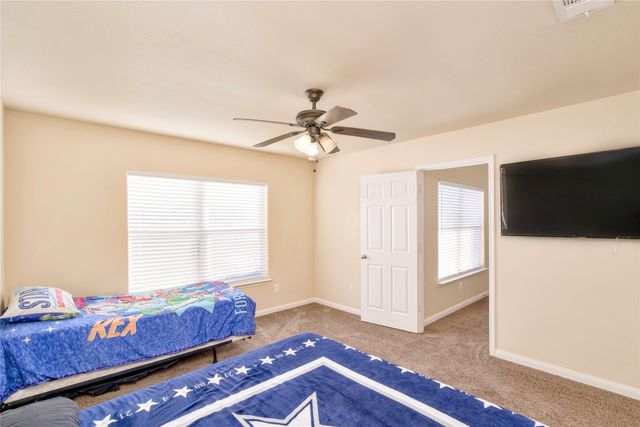 10005 Quail Glen Drive, Fort Worth, TX 76140