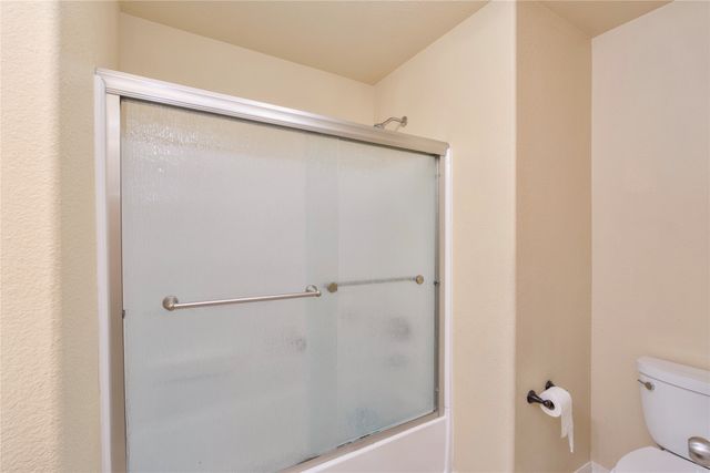 10005 Quail Glen Drive, Fort Worth, TX 76140