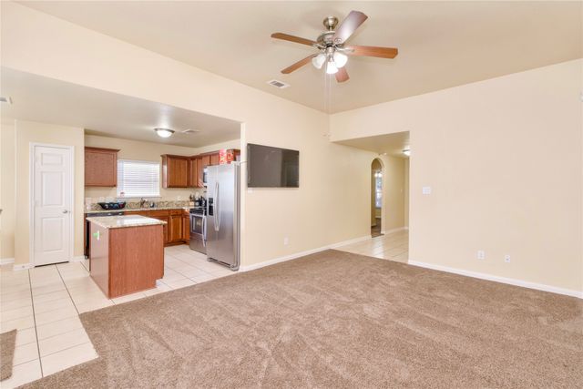 10005 Quail Glen Drive, Fort Worth, TX 76140