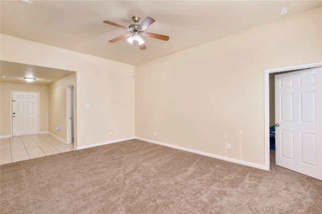 10005 Quail Glen Drive, Fort Worth, TX 76140